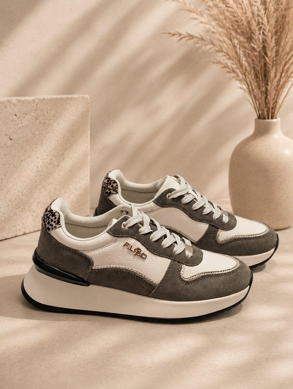 Sneakersy skórzane Filippo 7103 beż khaki panterka