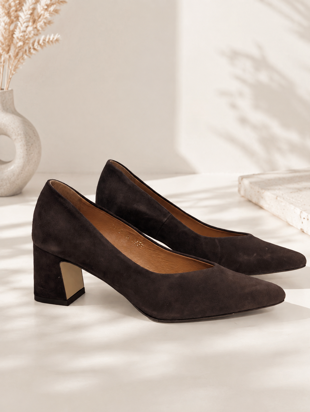 Clasicco 2145 brown suede high-heeled slippers