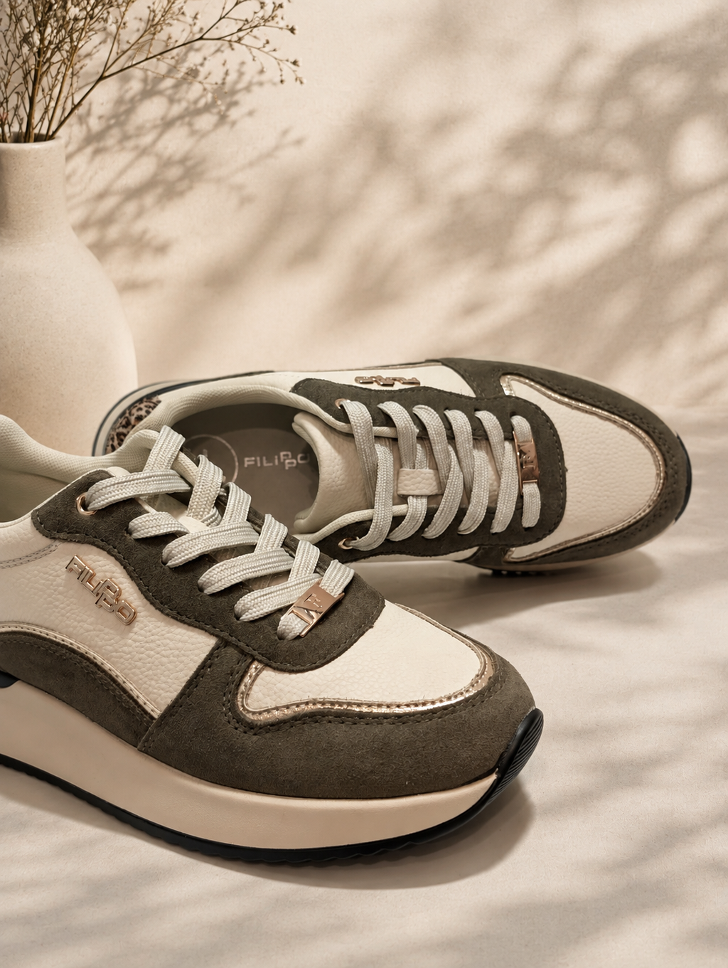 Sneakersy skórzane Filippo 7103 beż khaki panterka