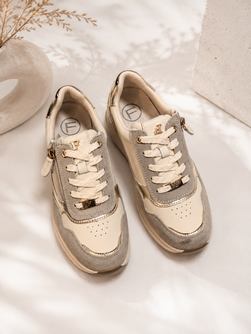 Filippo 7767 leather beige sneakers
