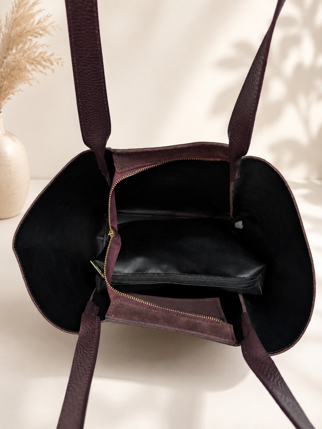 Burgundy suede bag with long handles XL