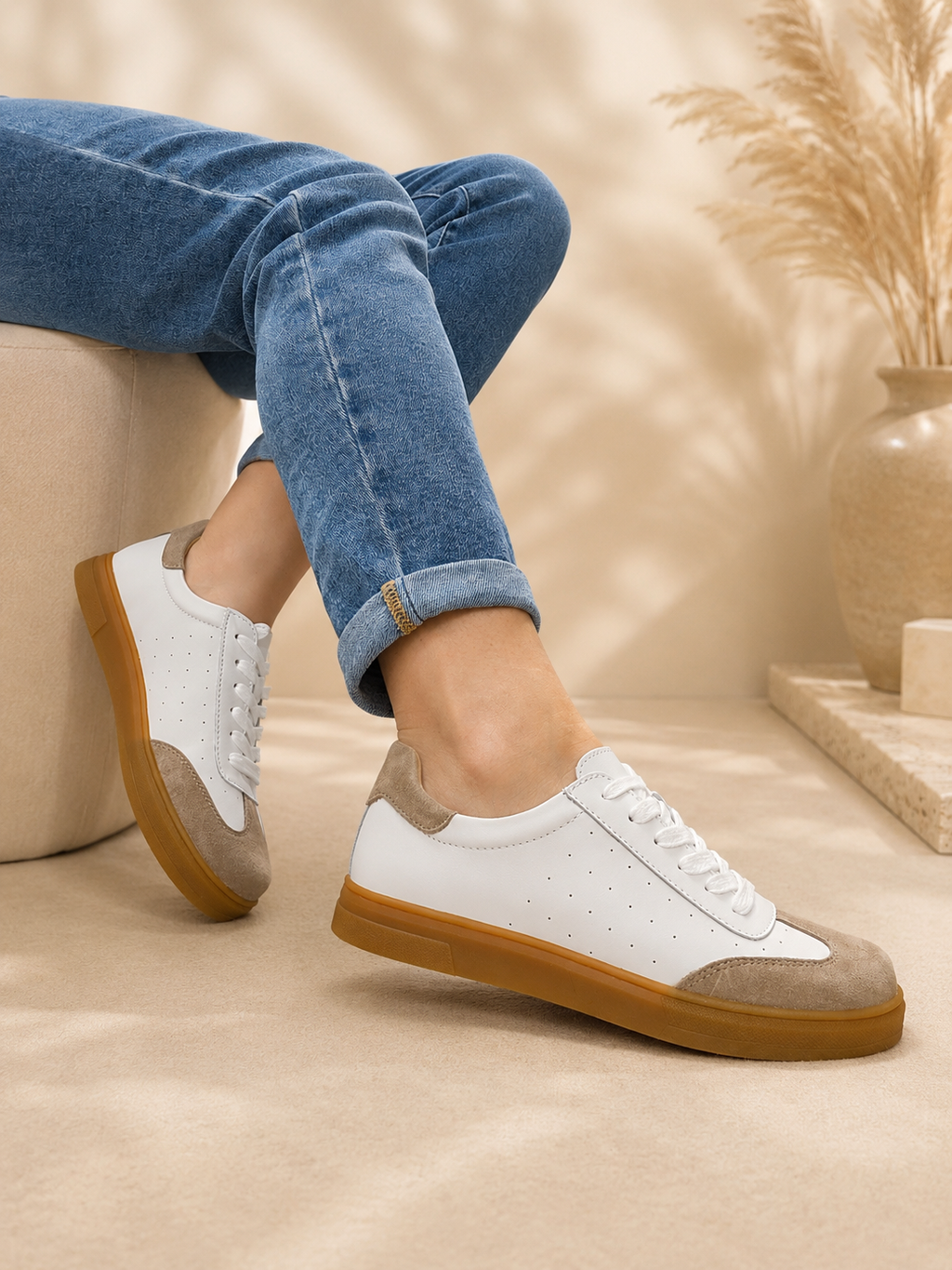 Sneakersy białe skórzane Filippo 6128