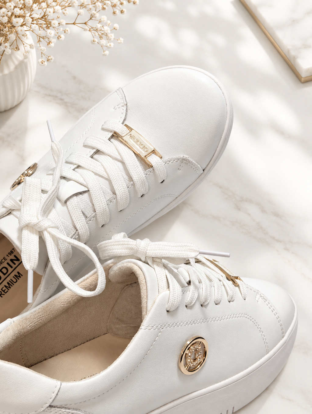Sneakersy białe na platformie skóra Goodin 1008