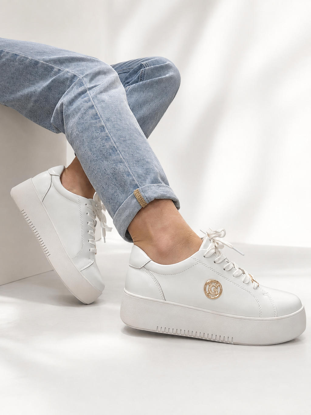 Sneakersy białe na platformie skóra Goodin 1008
